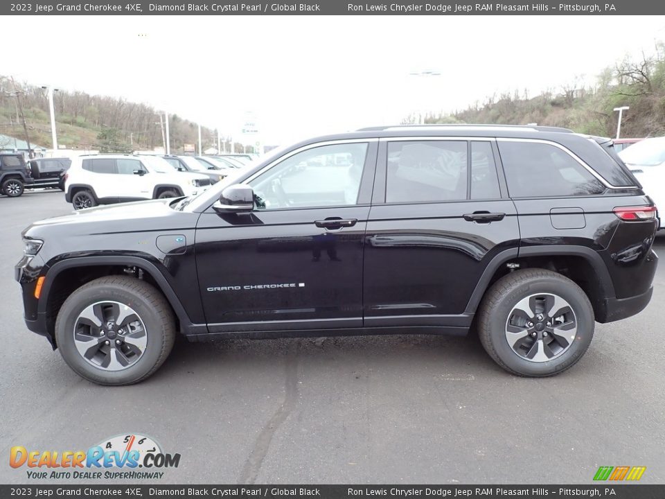 2023 Jeep Grand Cherokee 4XE Diamond Black Crystal Pearl / Global Black Photo #2