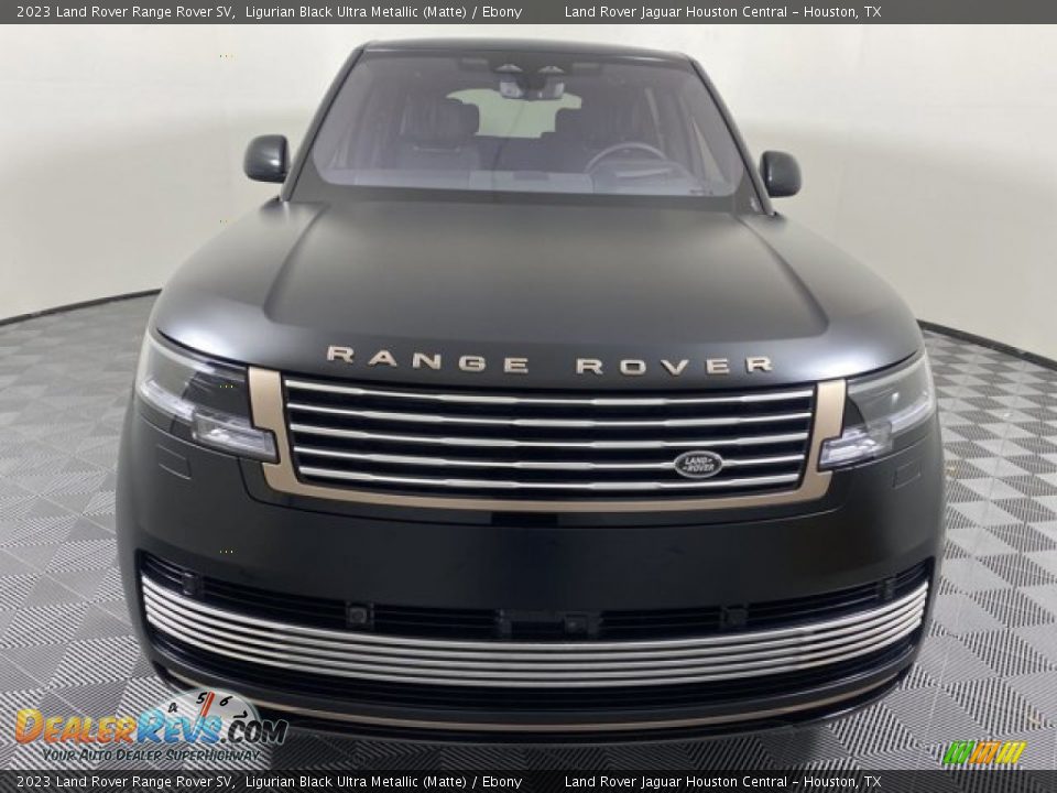 Ligurian Black Ultra Metallic (Matte) 2023 Land Rover Range Rover SV Photo #8