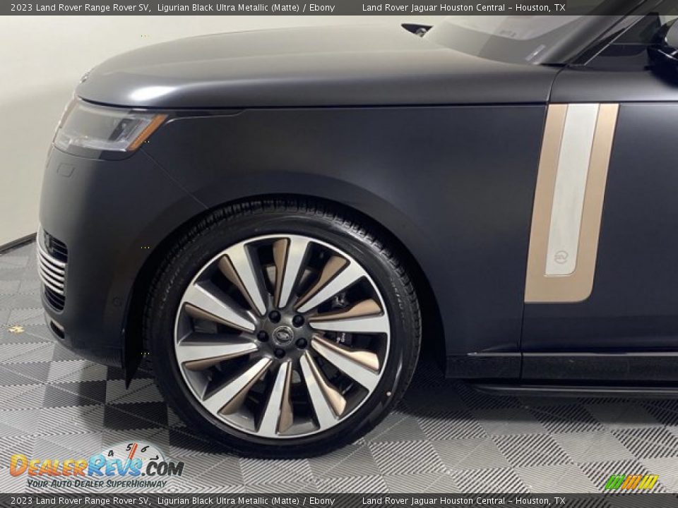 2023 Land Rover Range Rover SV Wheel Photo #9