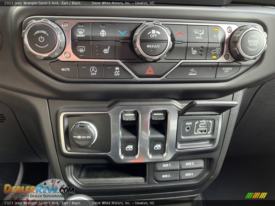 Controls of 2023 Jeep Wrangler Sport S 4x4 Photo #22