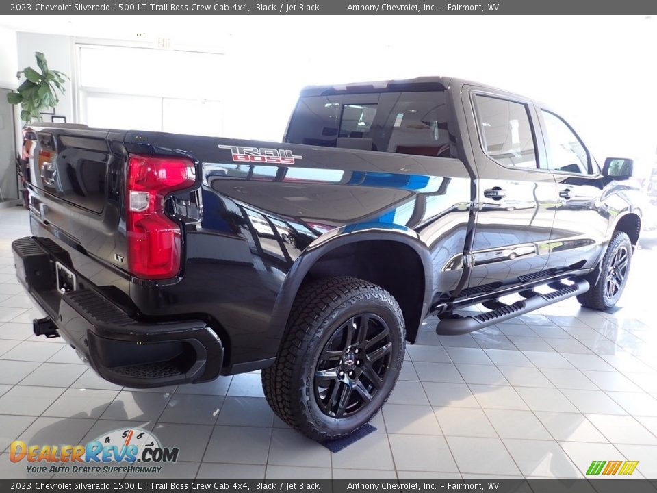 2023 Chevrolet Silverado 1500 LT Trail Boss Crew Cab 4x4 Black / Jet Black Photo #3