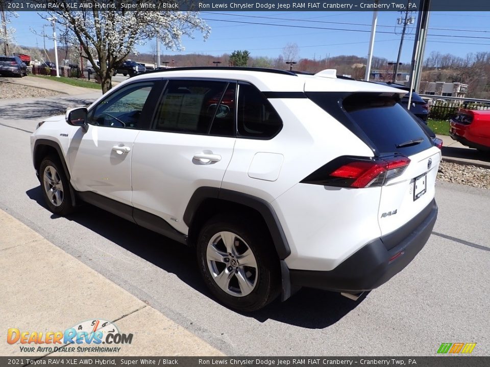 2021 Toyota RAV4 XLE AWD Hybrid Super White / Black Photo #6