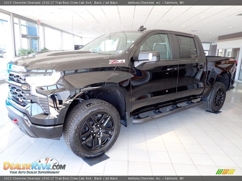 2023 Chevrolet Silverado 1500 LT Trail Boss Crew Cab 4x4 Black / Jet Black Photo #8