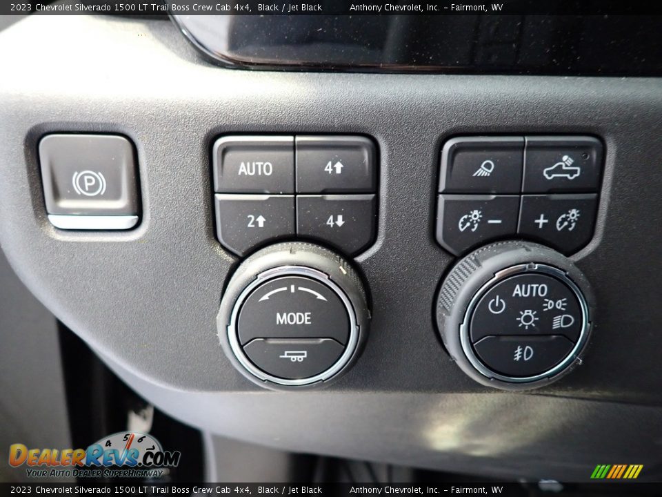 2023 Chevrolet Silverado 1500 LT Trail Boss Crew Cab 4x4 Black / Jet Black Photo #17