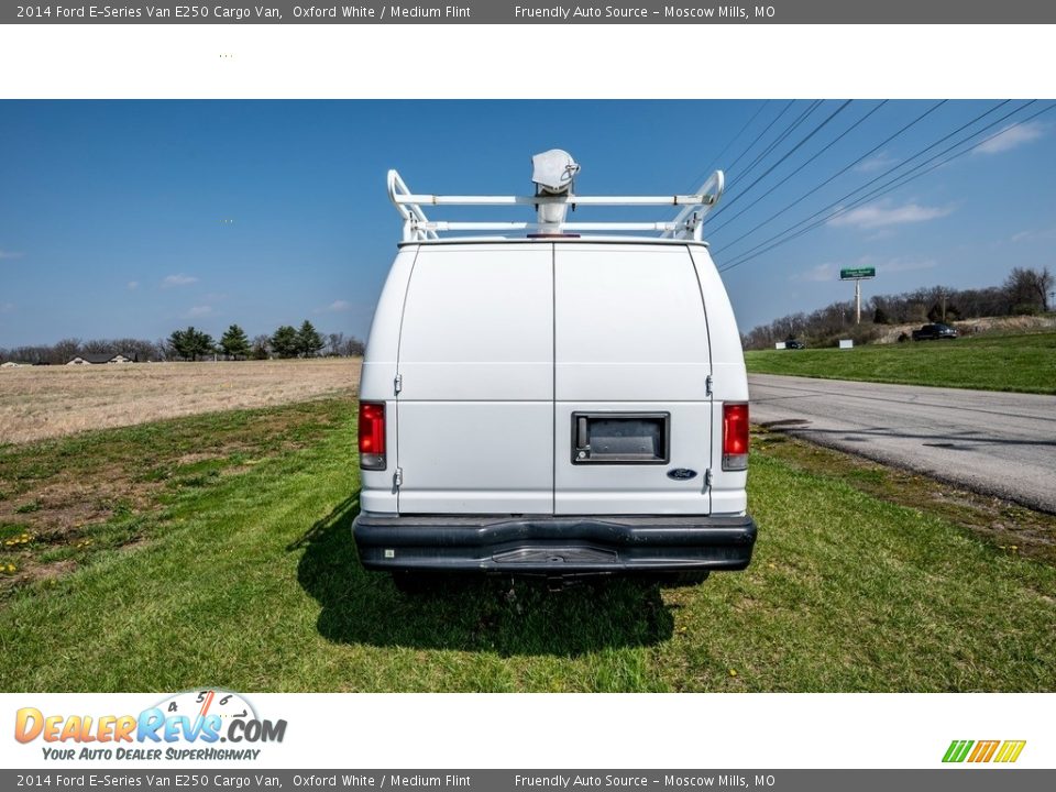 2014 Ford E-Series Van E250 Cargo Van Oxford White / Medium Flint Photo #8