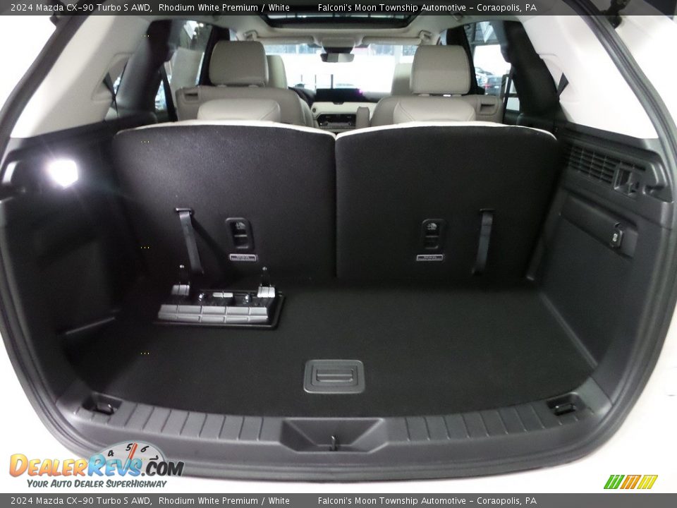 2024 Mazda CX-90 Turbo S AWD Trunk Photo #4