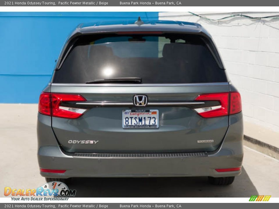 2021 Honda Odyssey Touring Pacific Pewter Metallic / Beige Photo #9