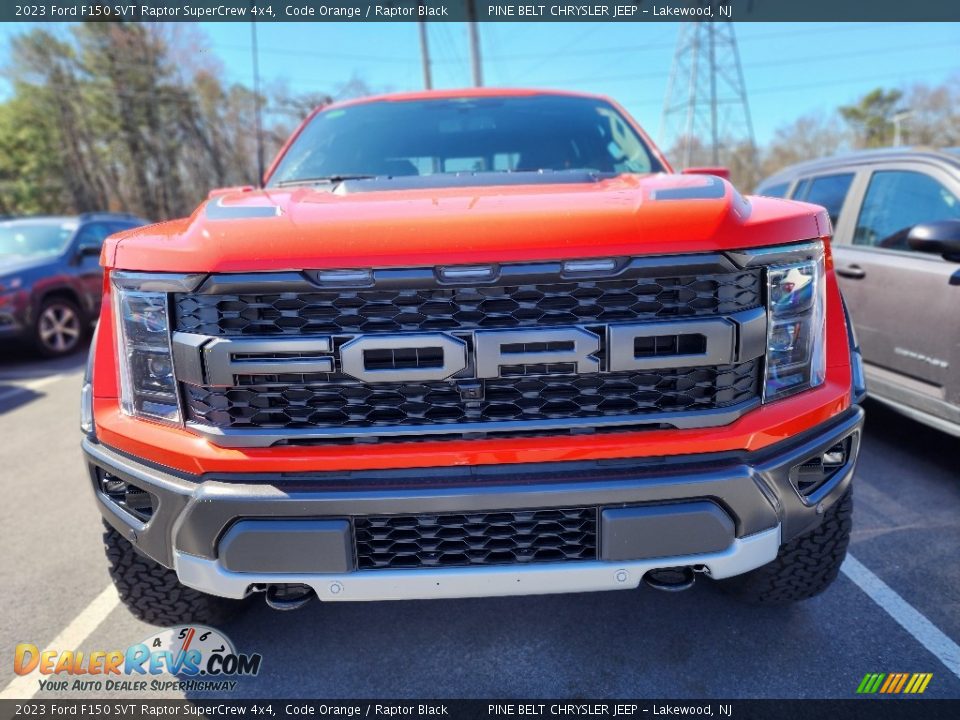 2023 Ford F150 SVT Raptor SuperCrew 4x4 Code Orange / Raptor Black Photo #7