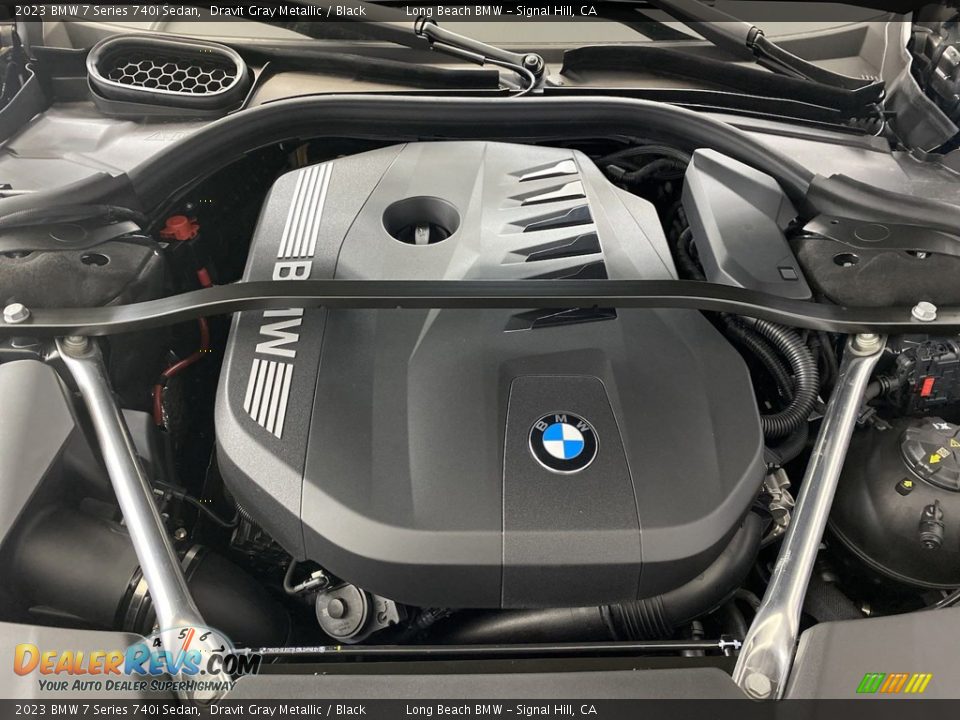 2023 BMW 7 Series 740i Sedan Dravit Gray Metallic / Black Photo #9