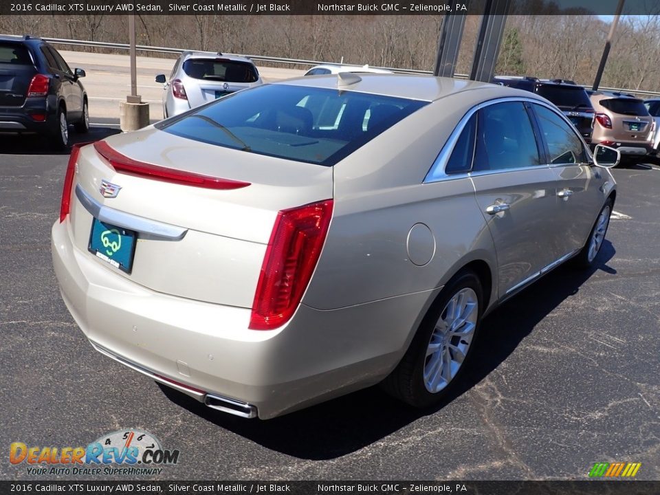 2016 Cadillac XTS Luxury AWD Sedan Silver Coast Metallic / Jet Black Photo #6