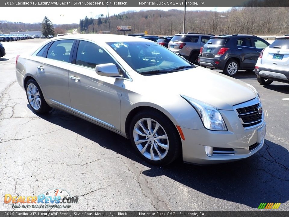 2016 Cadillac XTS Luxury AWD Sedan Silver Coast Metallic / Jet Black Photo #9