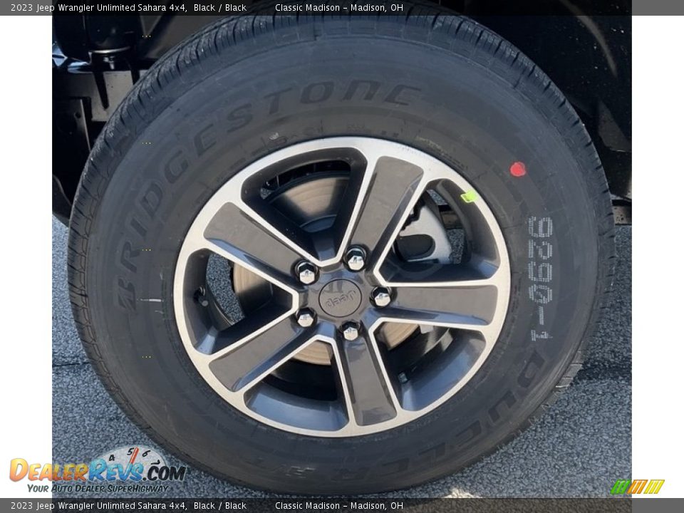 2023 Jeep Wrangler Unlimited Sahara 4x4 Black / Black Photo #13