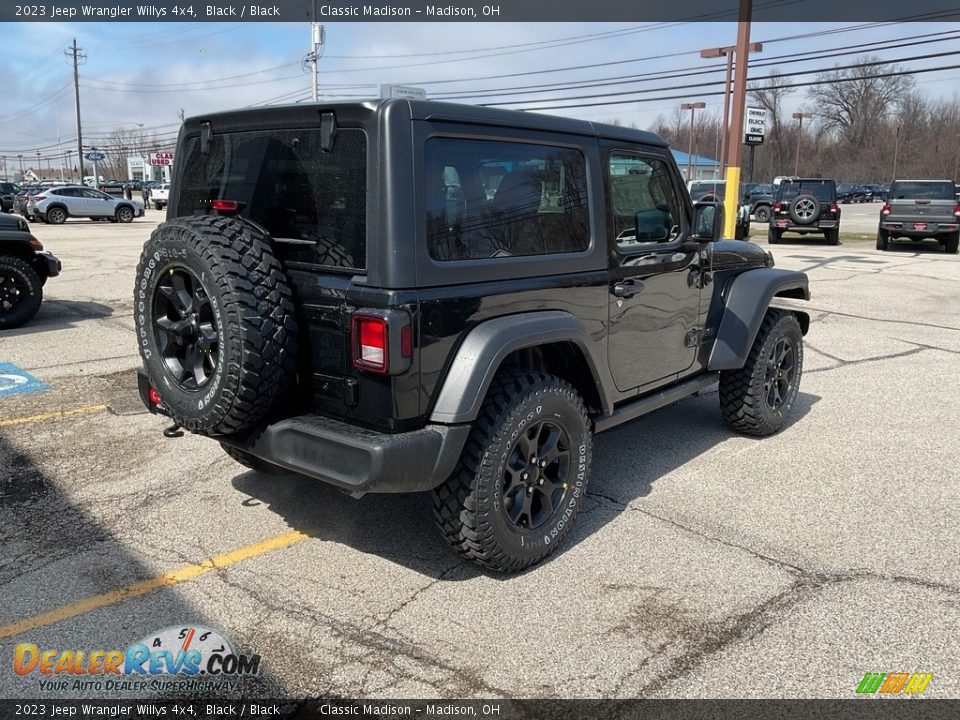 2023 Jeep Wrangler Willys 4x4 Black / Black Photo #7