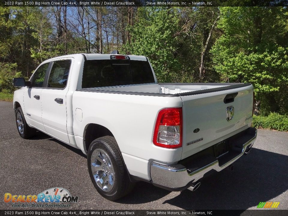 2023 Ram 1500 Big Horn Crew Cab 4x4 Bright White / Diesel Gray/Black Photo #9