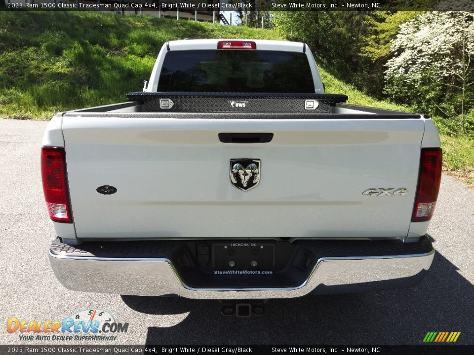 2023 Ram 1500 Classic Tradesman Quad Cab 4x4 Bright White / Diesel Gray/Black Photo #7