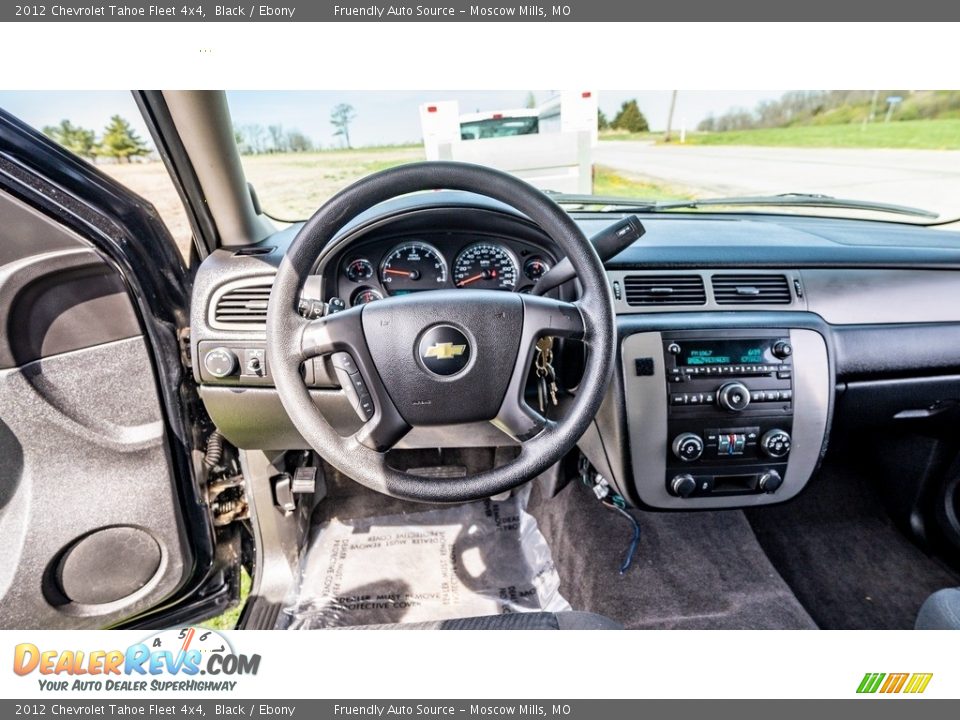 Dashboard of 2012 Chevrolet Tahoe Fleet 4x4 Photo #11