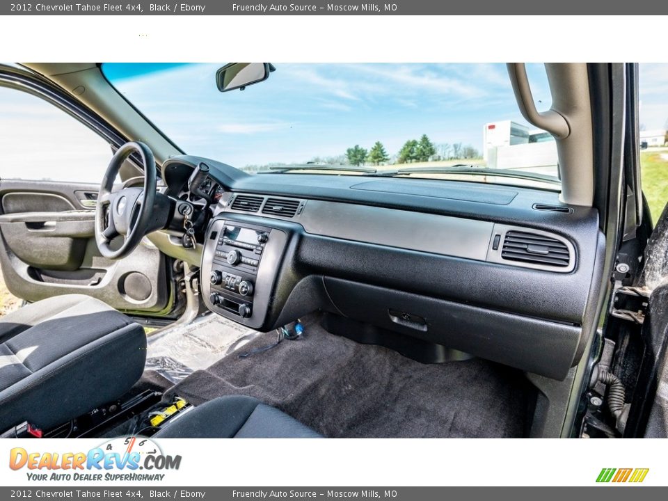 Dashboard of 2012 Chevrolet Tahoe Fleet 4x4 Photo #18