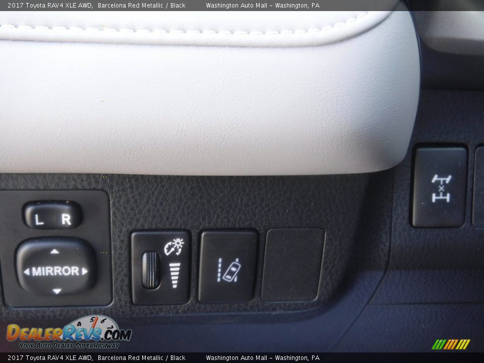 2017 Toyota RAV4 XLE AWD Barcelona Red Metallic / Black Photo #20
