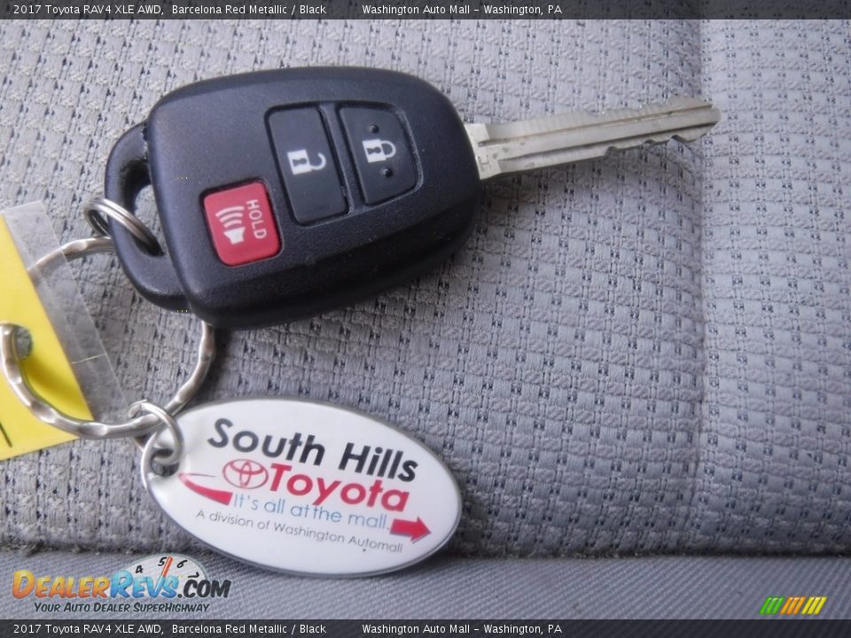 2017 Toyota RAV4 XLE AWD Barcelona Red Metallic / Black Photo #32