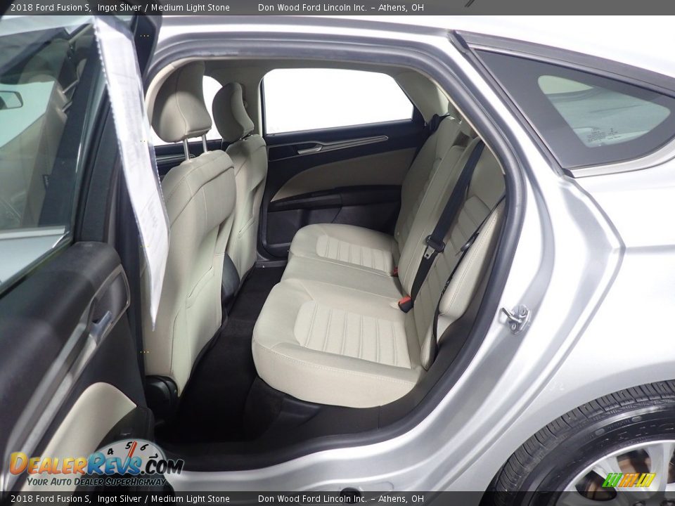 2018 Ford Fusion S Ingot Silver / Medium Light Stone Photo #33