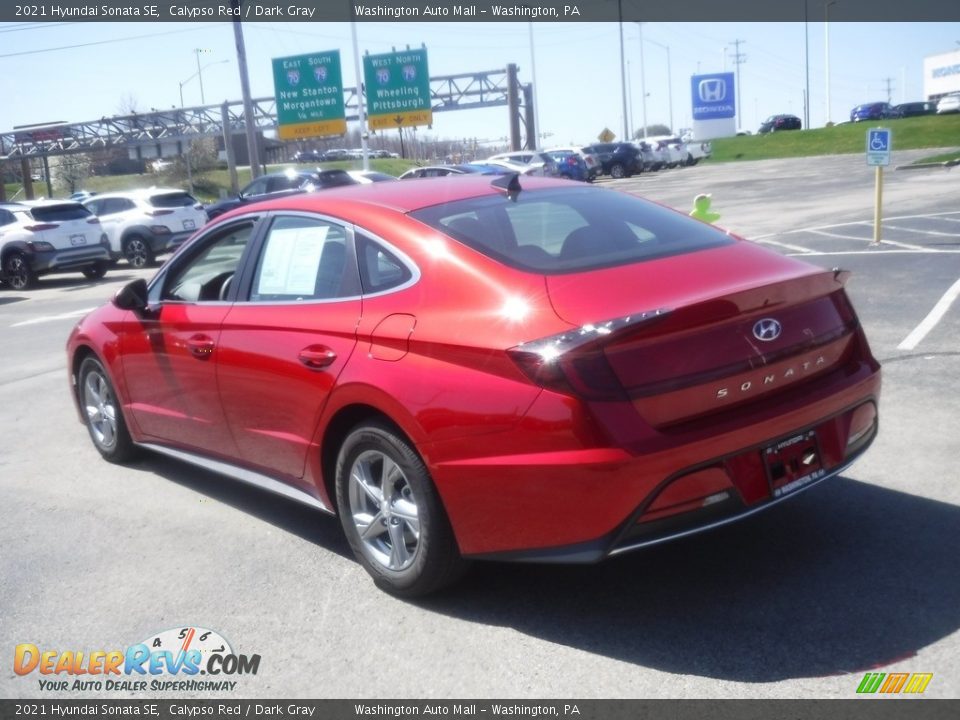 2021 Hyundai Sonata SE Calypso Red / Dark Gray Photo #7