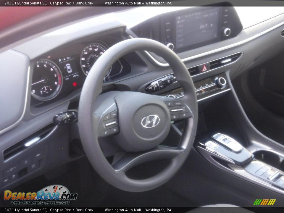 2021 Hyundai Sonata SE Calypso Red / Dark Gray Photo #12