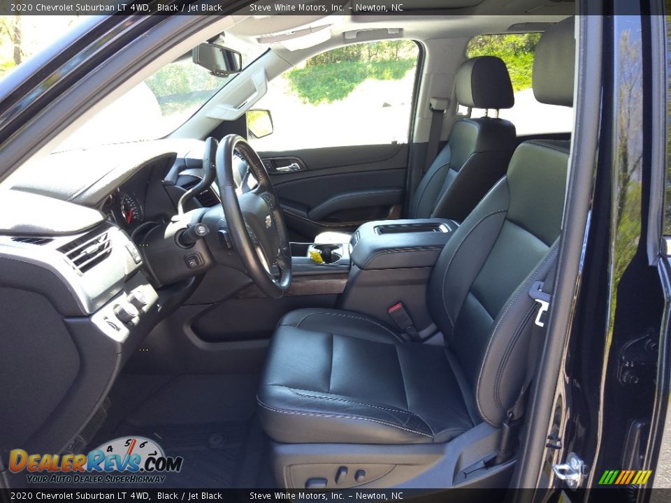Front Seat of 2020 Chevrolet Suburban LT 4WD Photo #11