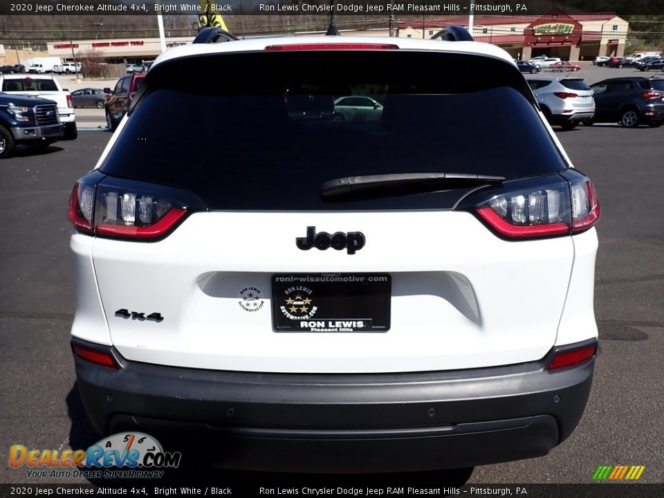 2020 Jeep Cherokee Altitude 4x4 Bright White / Black Photo #4