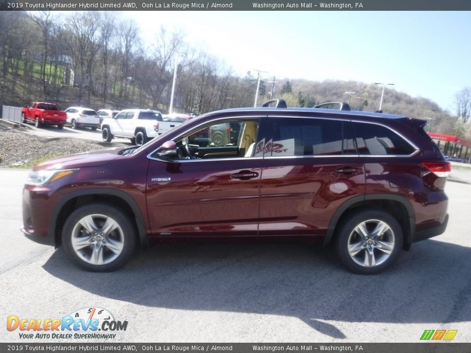 2019 Toyota Highlander Hybrid Limited AWD Ooh La La Rouge Mica / Almond Photo #14