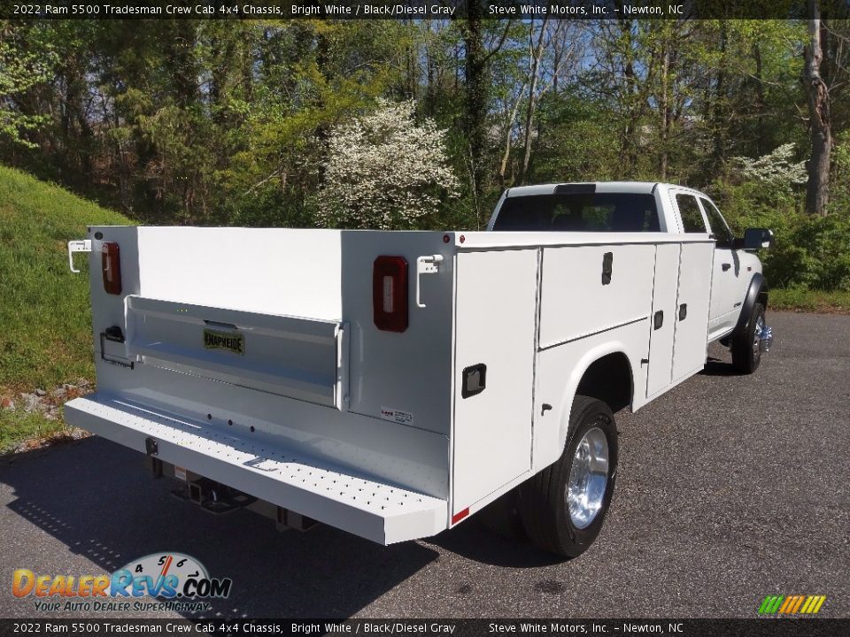 2022 Ram 5500 Tradesman Crew Cab 4x4 Chassis Bright White / Black/Diesel Gray Photo #6