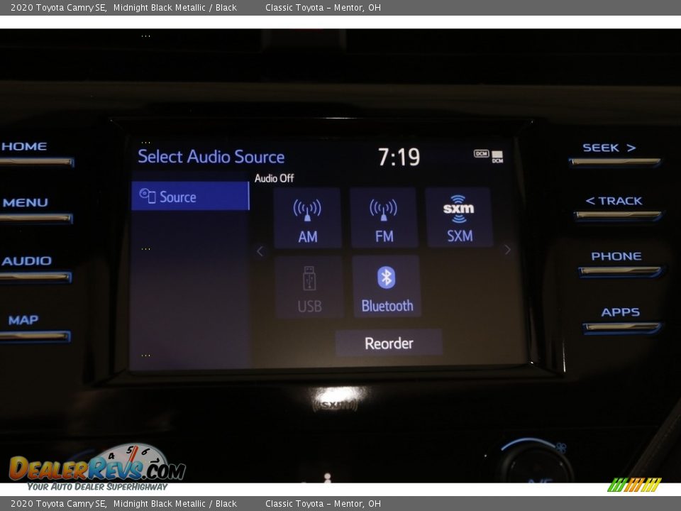 2020 Toyota Camry SE Midnight Black Metallic / Black Photo #11