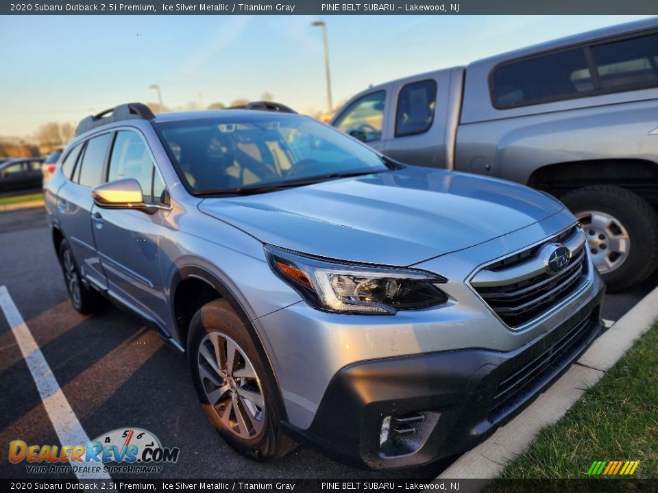 2020 Subaru Outback 2.5i Premium Ice Silver Metallic / Titanium Gray Photo #3