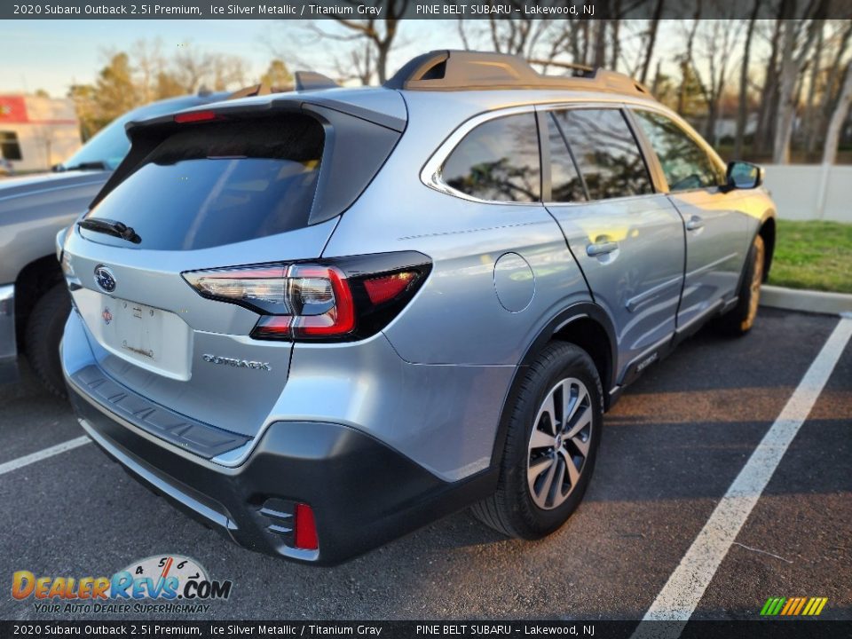 2020 Subaru Outback 2.5i Premium Ice Silver Metallic / Titanium Gray Photo #4