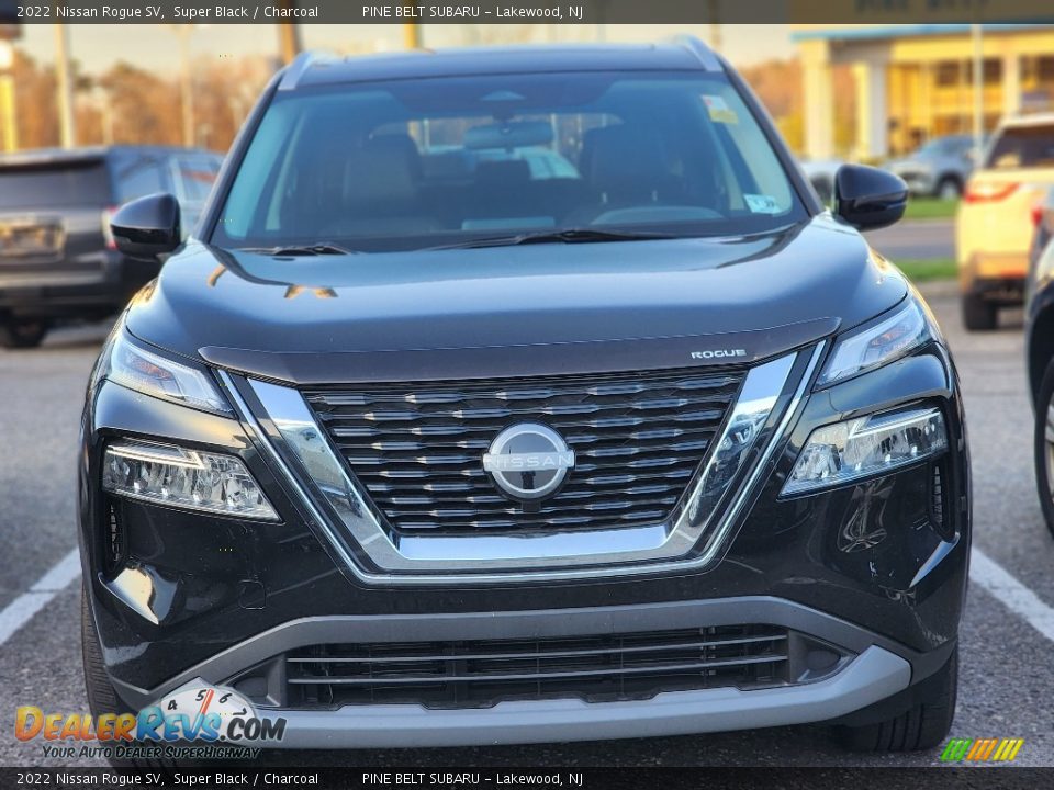 2022 Nissan Rogue SV Super Black / Charcoal Photo #2