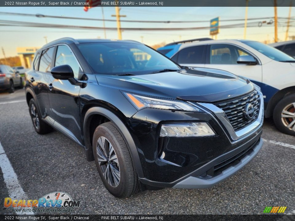 2022 Nissan Rogue SV Super Black / Charcoal Photo #3