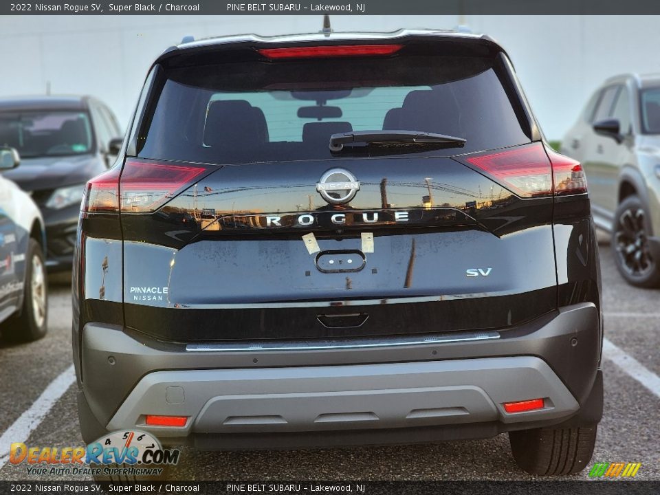 2022 Nissan Rogue SV Super Black / Charcoal Photo #6