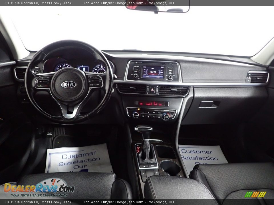 Dashboard of 2016 Kia Optima EX Photo #24