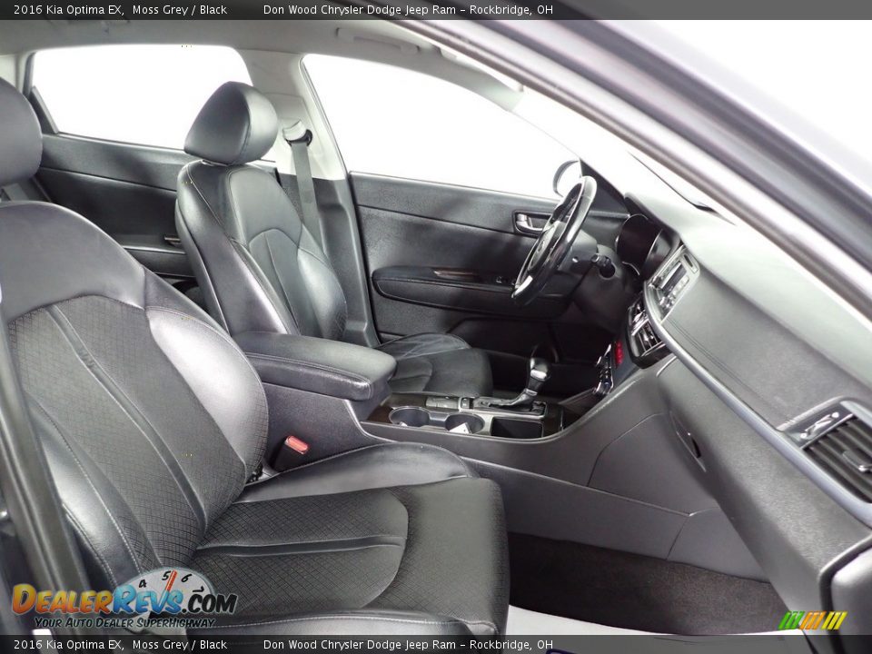 Front Seat of 2016 Kia Optima EX Photo #26