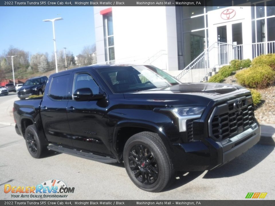 2022 Toyota Tundra SR5 Crew Cab 4x4 Midnight Black Metallic / Black Photo #1