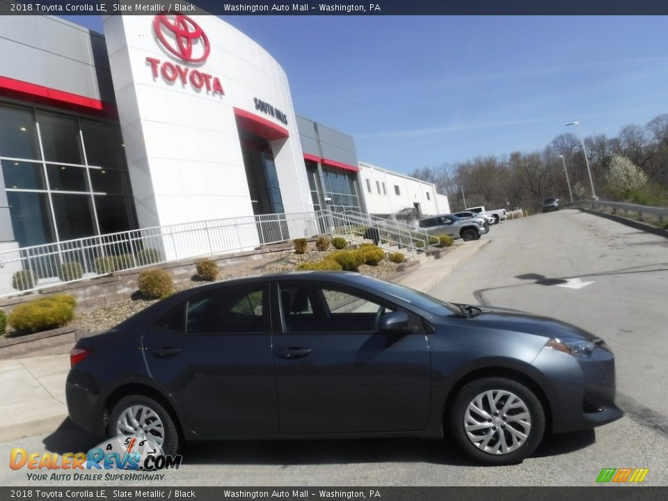 2018 Toyota Corolla LE Slate Metallic / Black Photo #2