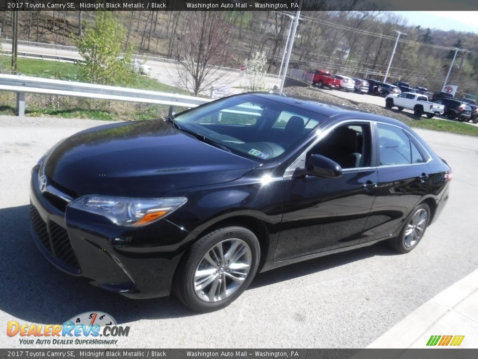 2017 Toyota Camry SE Midnight Black Metallic / Black Photo #8