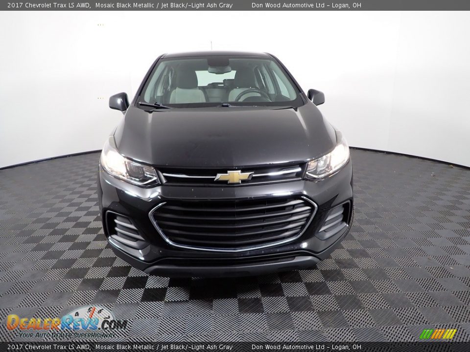 2017 Chevrolet Trax LS AWD Mosaic Black Metallic / Jet Black/­Light Ash Gray Photo #4