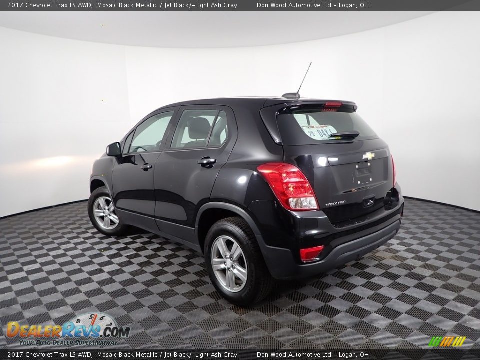 2017 Chevrolet Trax LS AWD Mosaic Black Metallic / Jet Black/­Light Ash Gray Photo #6