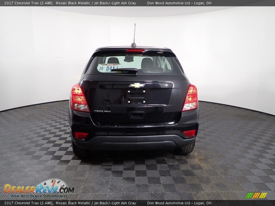 2017 Chevrolet Trax LS AWD Mosaic Black Metallic / Jet Black/­Light Ash Gray Photo #7