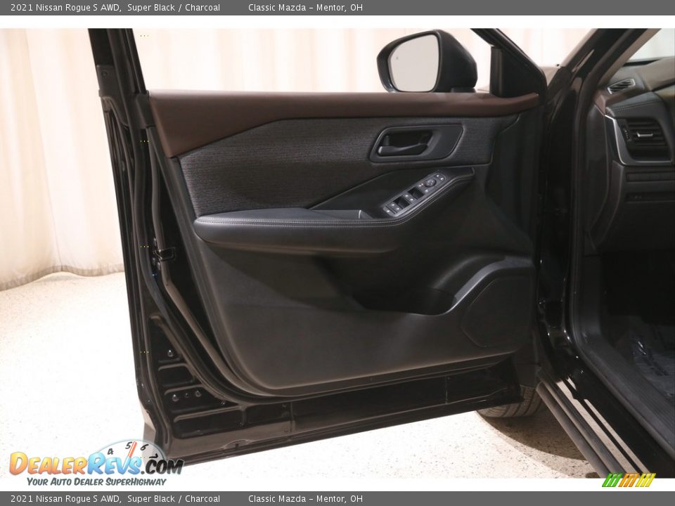 2021 Nissan Rogue S AWD Super Black / Charcoal Photo #4