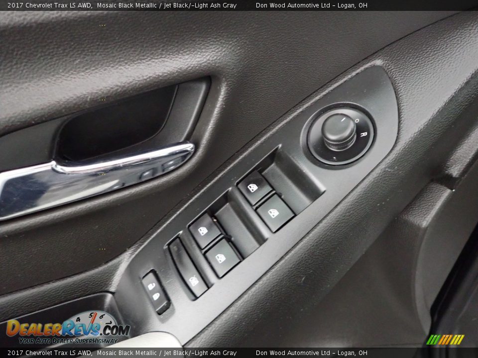 2017 Chevrolet Trax LS AWD Mosaic Black Metallic / Jet Black/­Light Ash Gray Photo #11