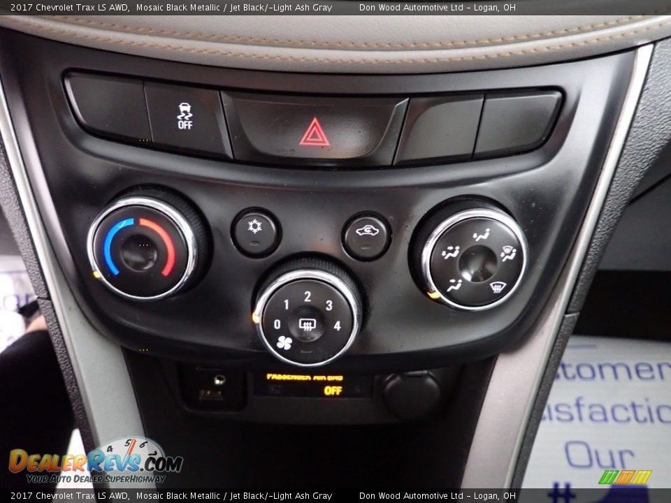 2017 Chevrolet Trax LS AWD Mosaic Black Metallic / Jet Black/­Light Ash Gray Photo #17