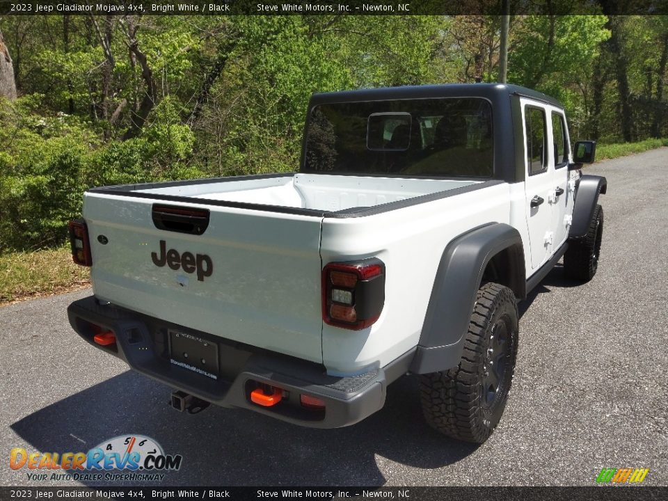 2023 Jeep Gladiator Mojave 4x4 Bright White / Black Photo #6