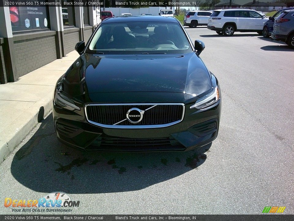 2020 Volvo S60 T5 Momentum Black Stone / Charcoal Photo #3