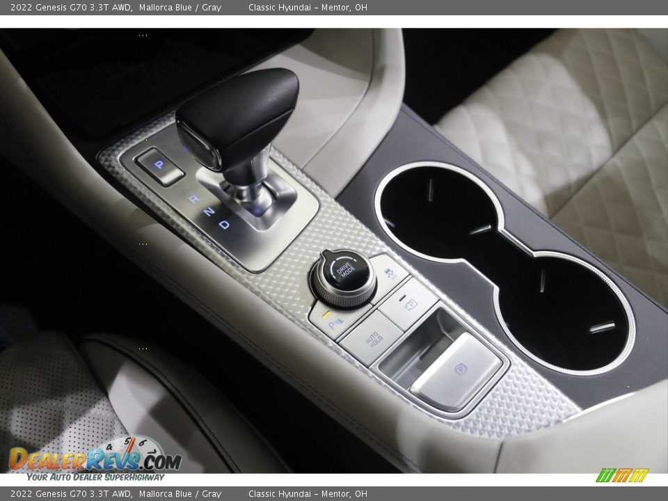 2022 Genesis G70 3.3T AWD Shifter Photo #16